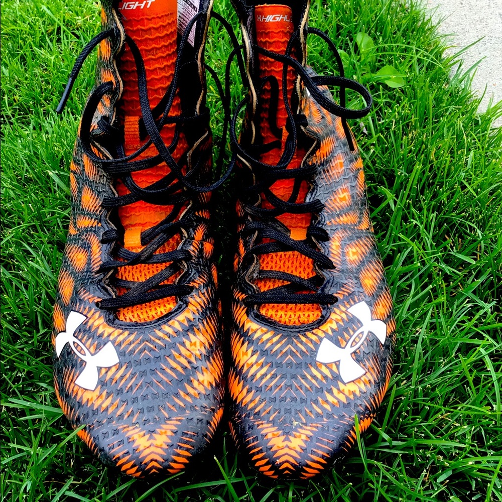 Under Armour “Highlight” tall football cleats